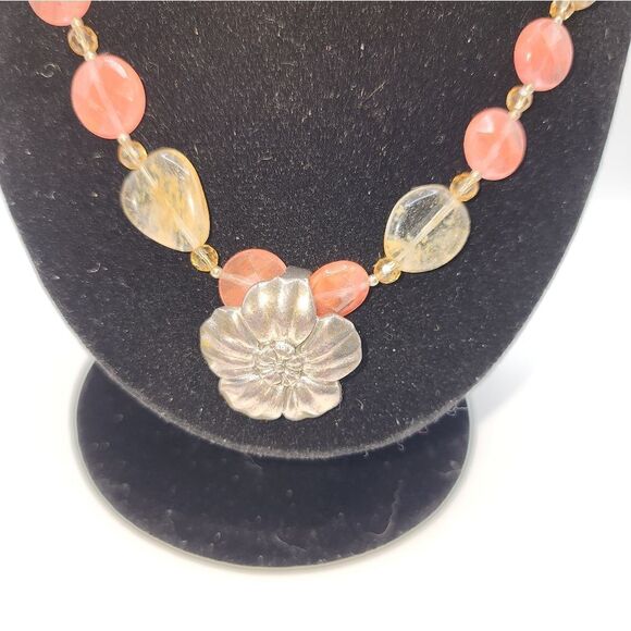 Sterling Silver 925 Vintage Lucite Necklace with .925 Earrings. - Picture 6 of 10